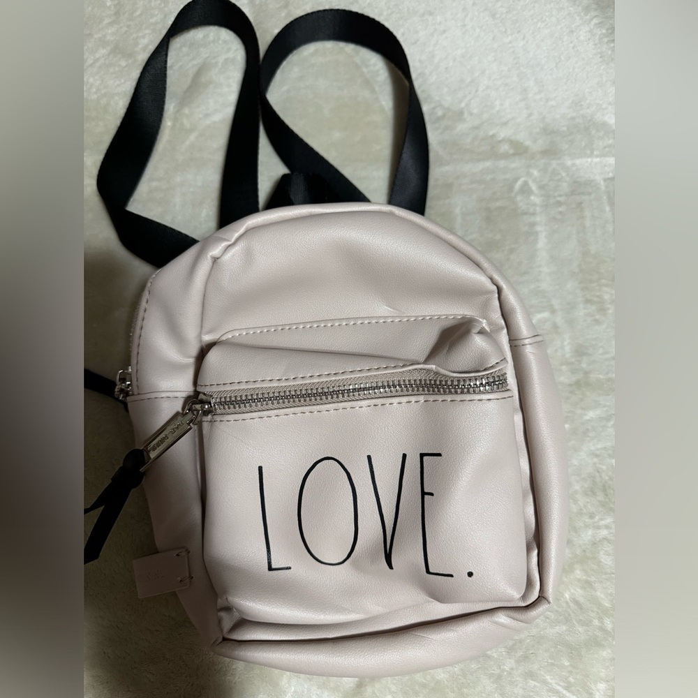 Small Rae Dunn back pack/purse